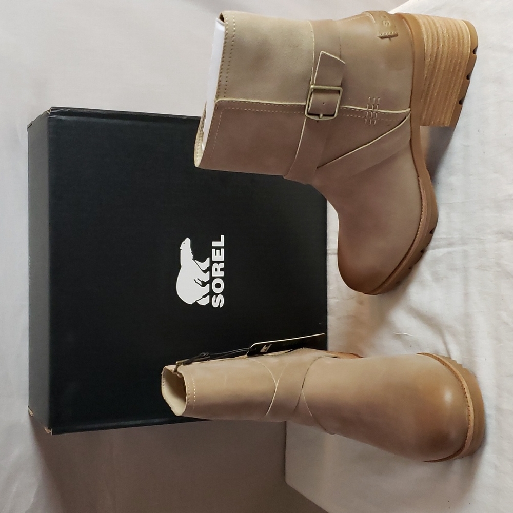 NEW Sorel Cate Leather Buckle Bootie